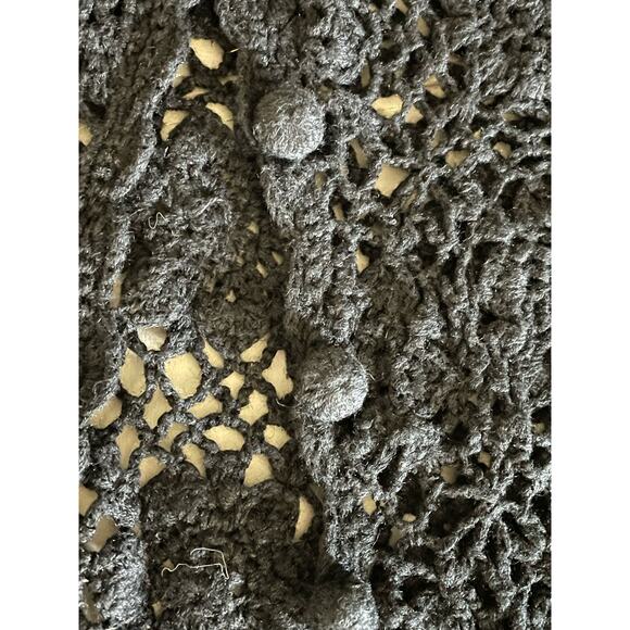 Outfit Petite JPR Black Floral Crochet Short Sleeve Cardigan Petite - Picture 4 of 9